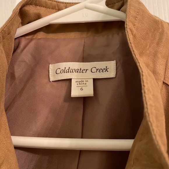 Jacket - Picture 3 of 4